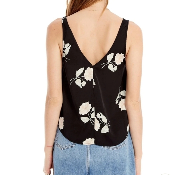 Saltwater LUXE Rodeo Tank - Floral - Picture 5 of 9